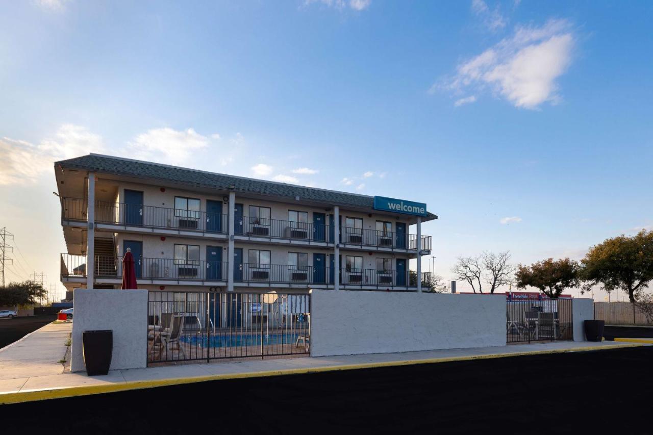 Motel 6-San Antonio, Tx - West Seaworld Экстерьер фото