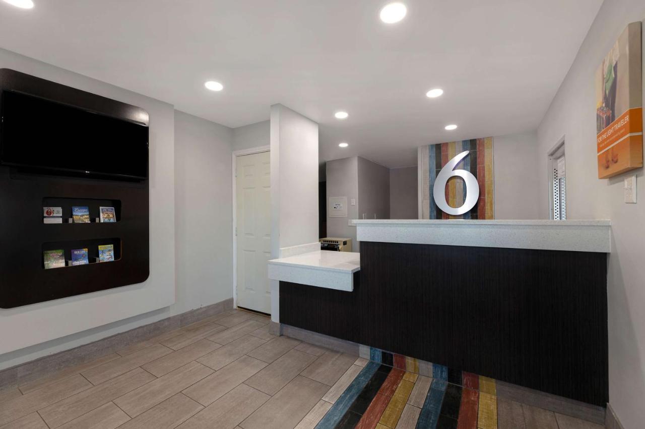 Motel 6-San Antonio, Tx - West Seaworld Экстерьер фото