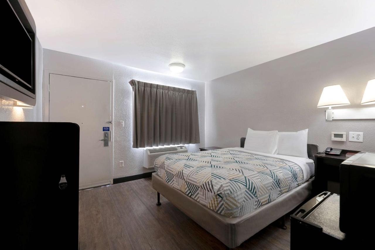 Motel 6-San Antonio, Tx - West Seaworld Экстерьер фото