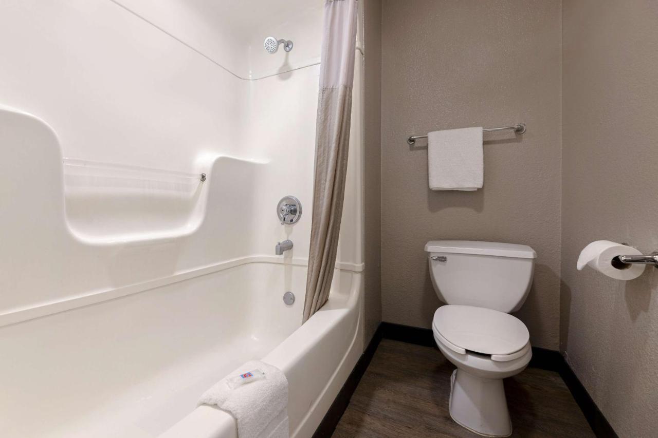 Motel 6-San Antonio, Tx - West Seaworld Экстерьер фото